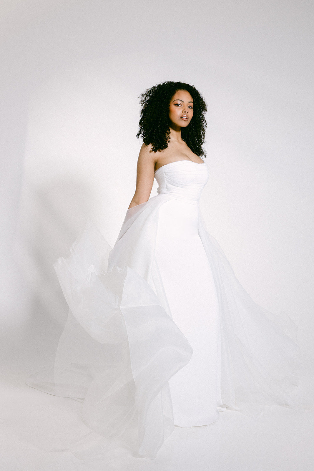 Mae Overskirt