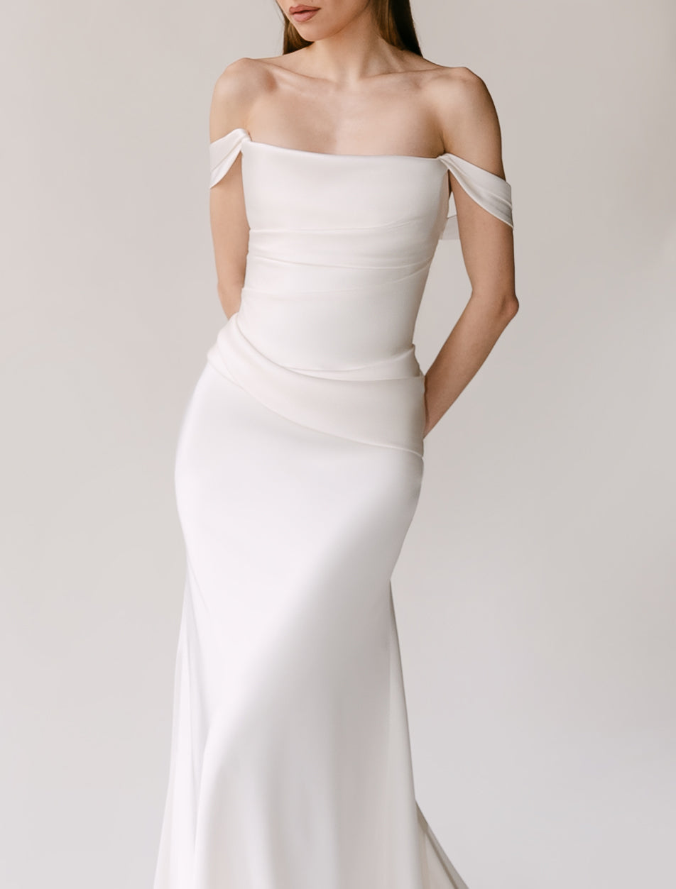 Trunk Show - 2027 Collection